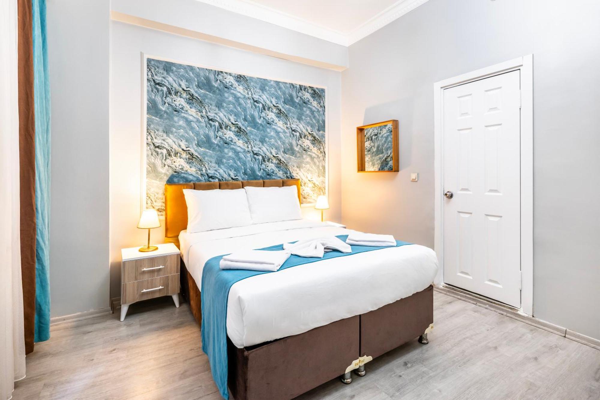 Taksim Dora Hotel Истанбул Екстериор снимка