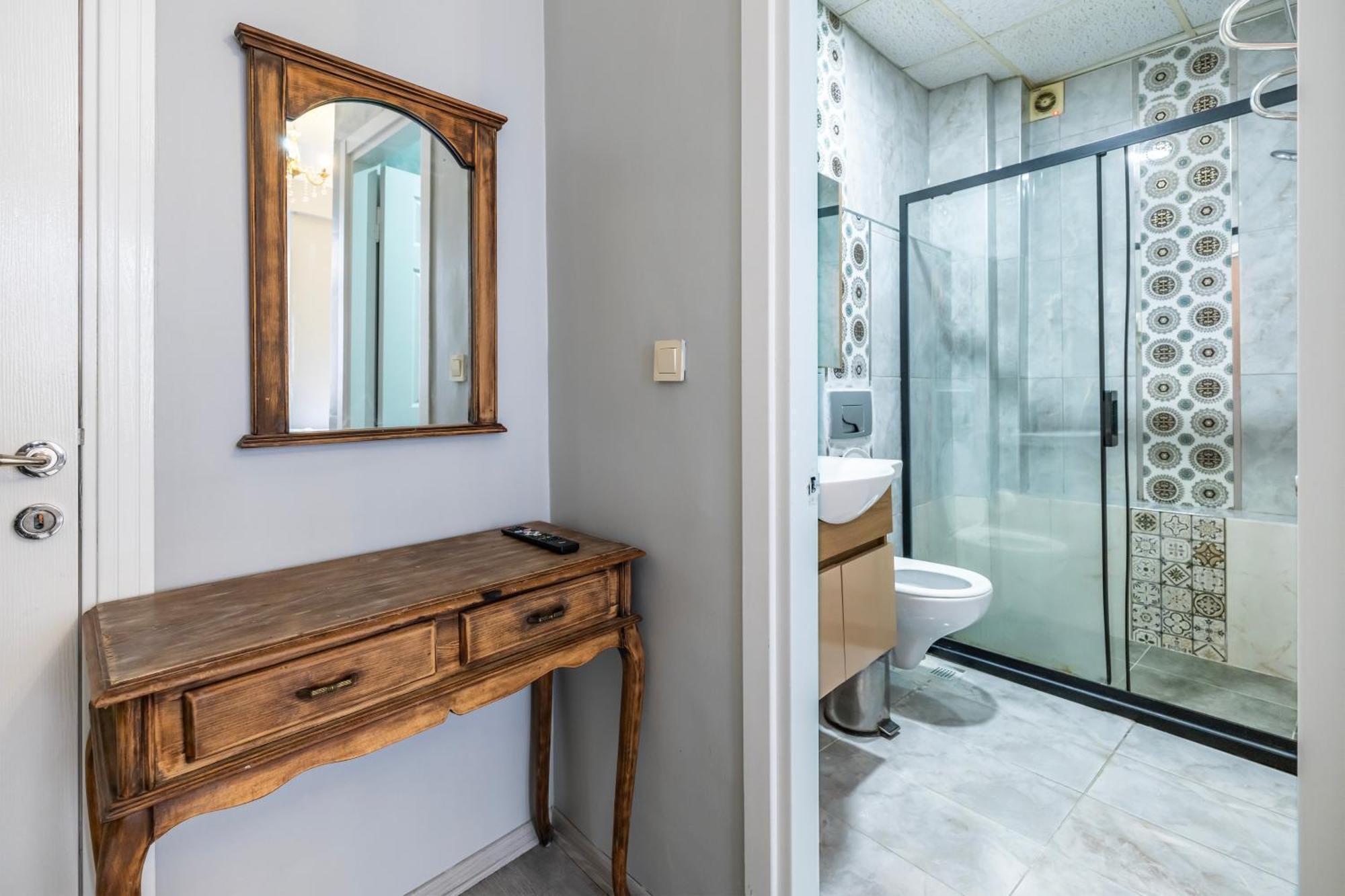 Taksim Dora Hotel Истанбул Екстериор снимка